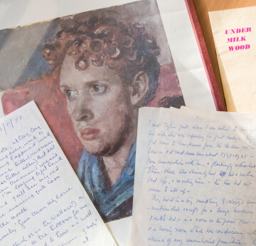 A collection of Dylan Thomas hand written notes and a photo of him.